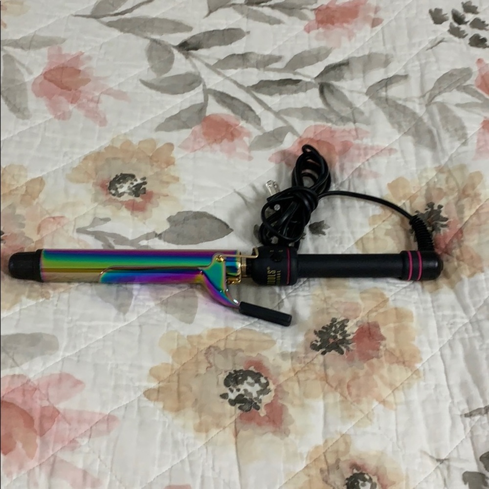 Hot tools curling iron